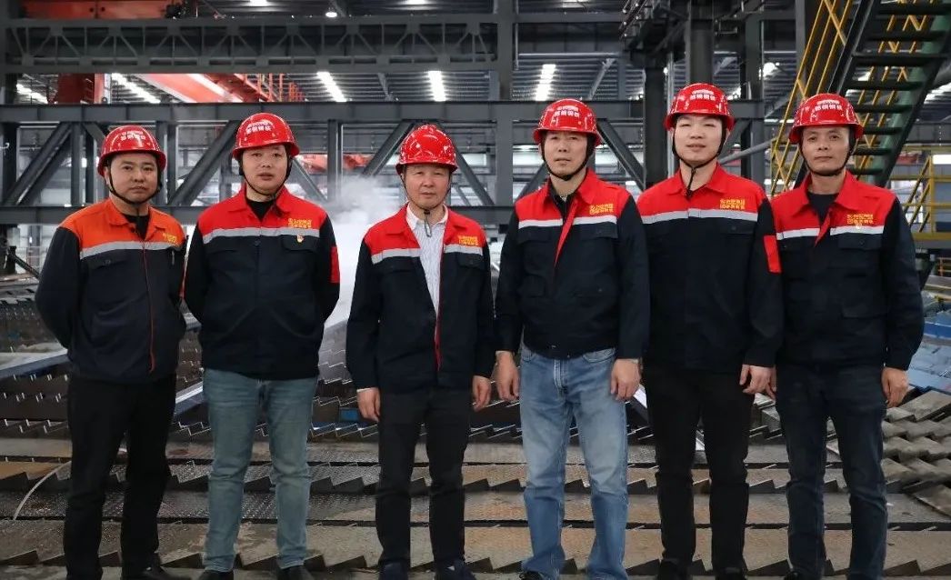 熱烈慶祝都鋼集團優特鋼產線熱式成功！